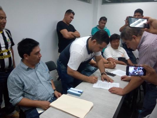 Firma de acuerdos Yurimaguas 2