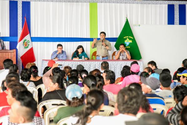 Comité Ad Hoc recibe respaldo de moradores de carretera Iquitos Nauta1