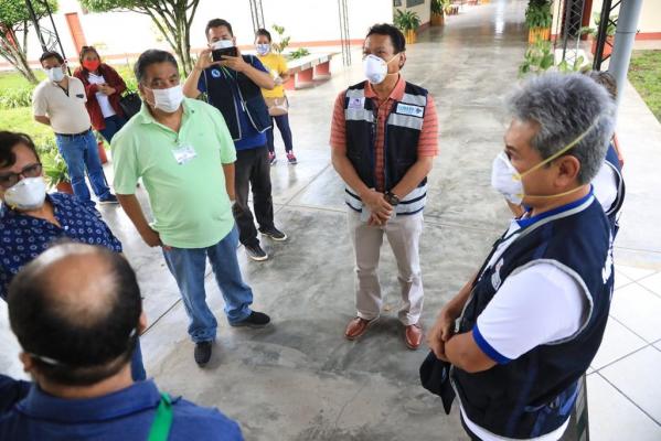 Gobernador visita Retiro Kanatari