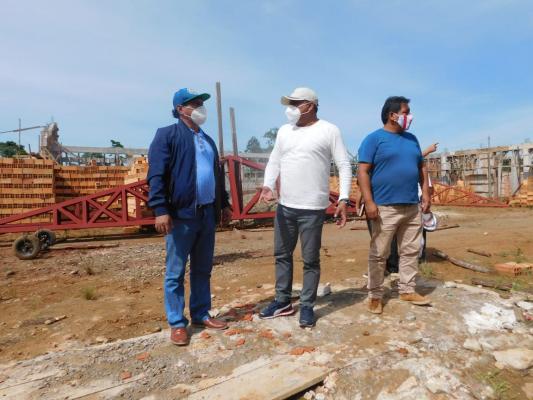 Más obras para la región