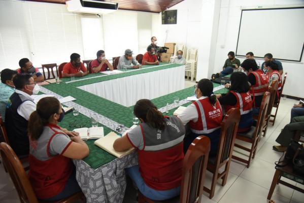 Reunion de empresarios y obreros de Melvin Jones