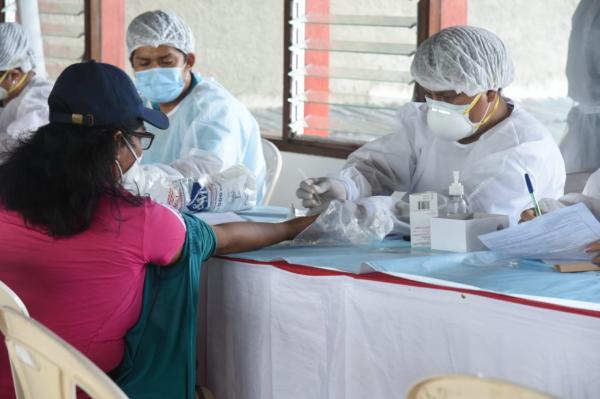 Pruebas rapidas a trabajadores del gorel