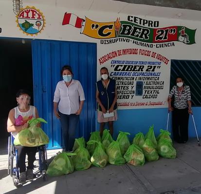 Entrega de bolsas solidarias OREDIS