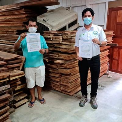 Transferencias de madera en Requena