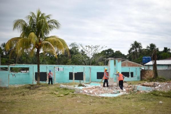 Inicio de obra en colegio Jenaro Herrera (2)